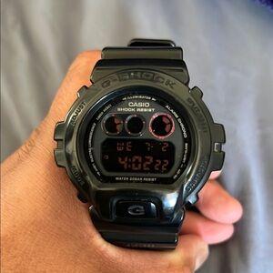 G Shock watch, black